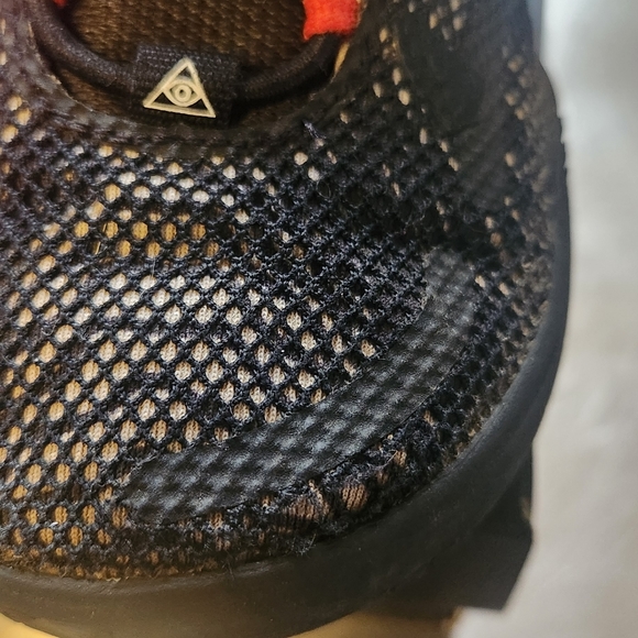 Kylie Irving's nike shoes size 10c - Picture 4 of 7